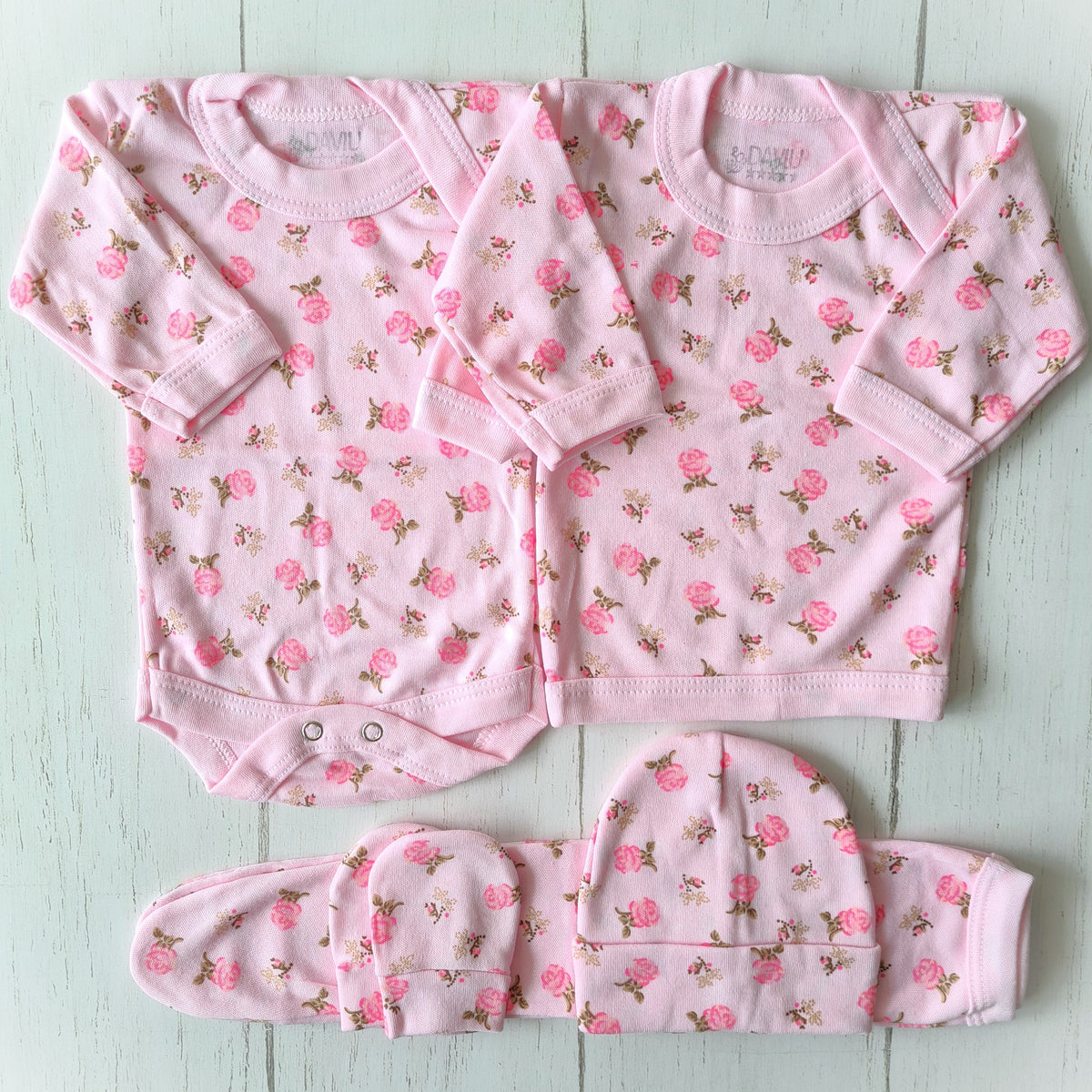 🐼 Ajuar algodón estampado 5 piezas