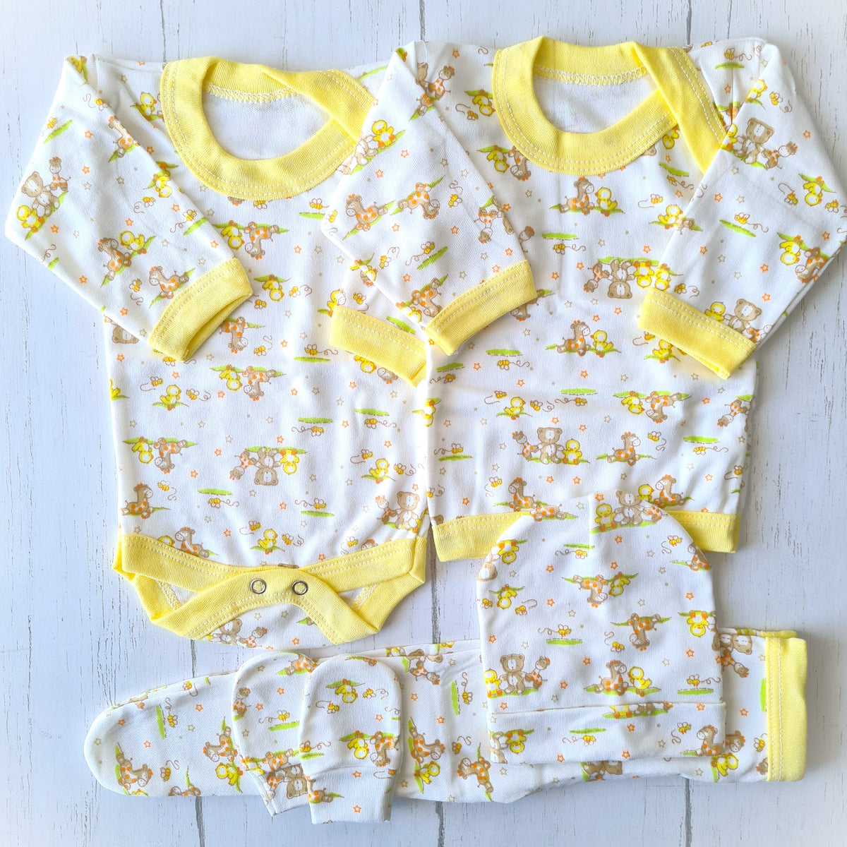 🐼 Ajuar algodón estampado 5 piezas