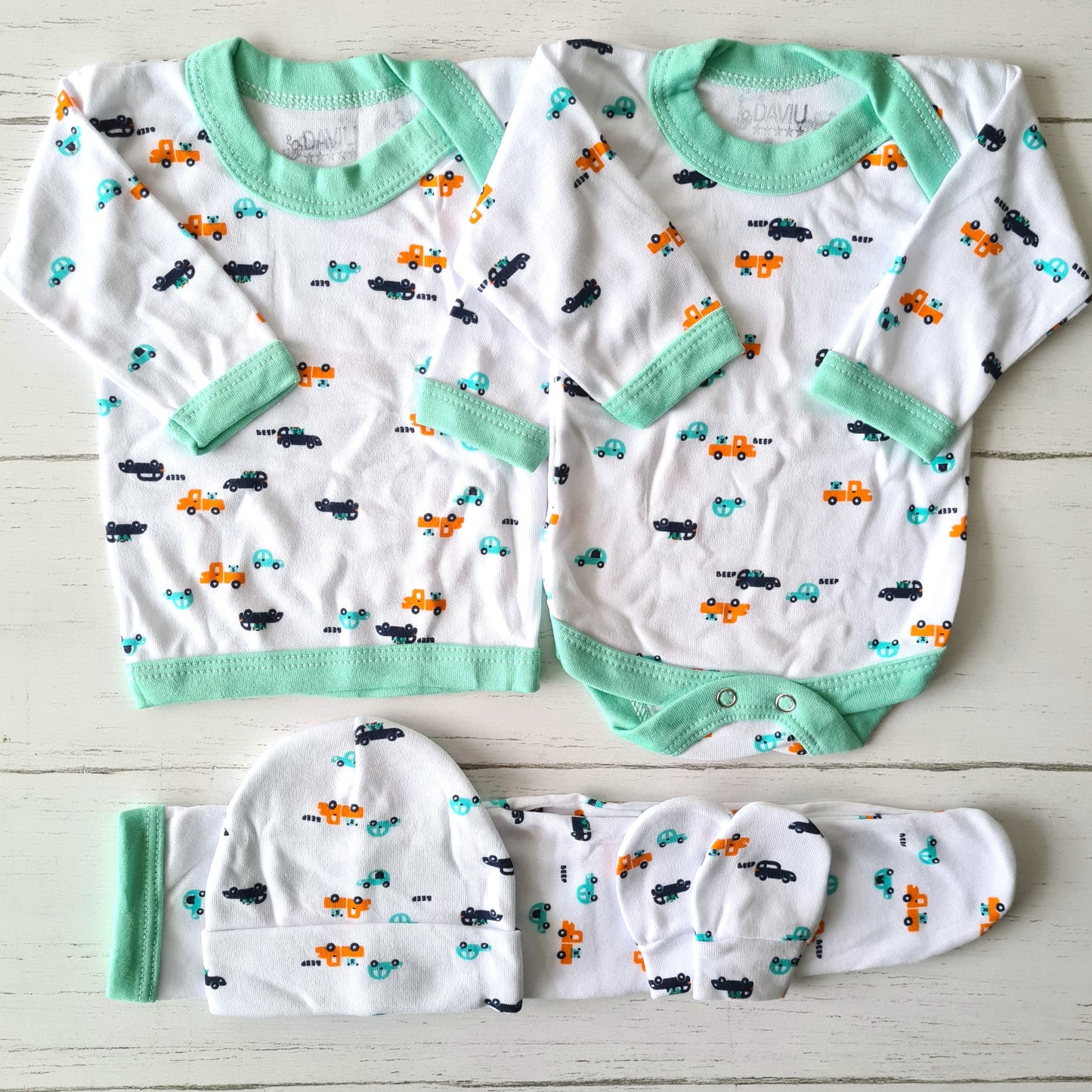🐼 Ajuar algodón estampado 5 piezas