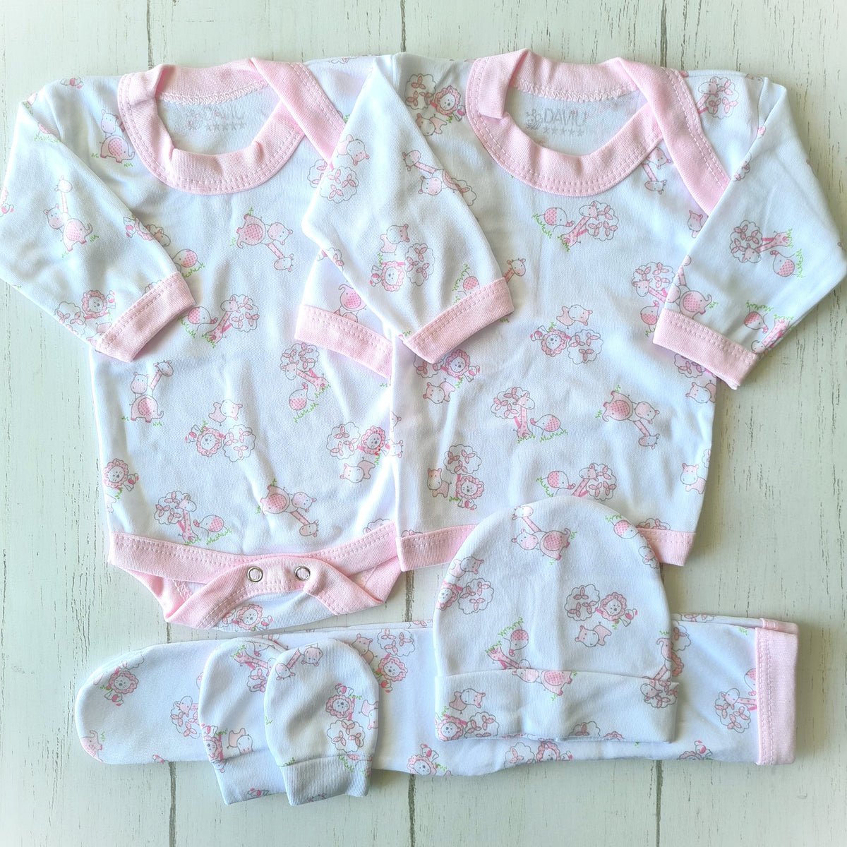 🐼 Ajuar algodón estampado 5 piezas