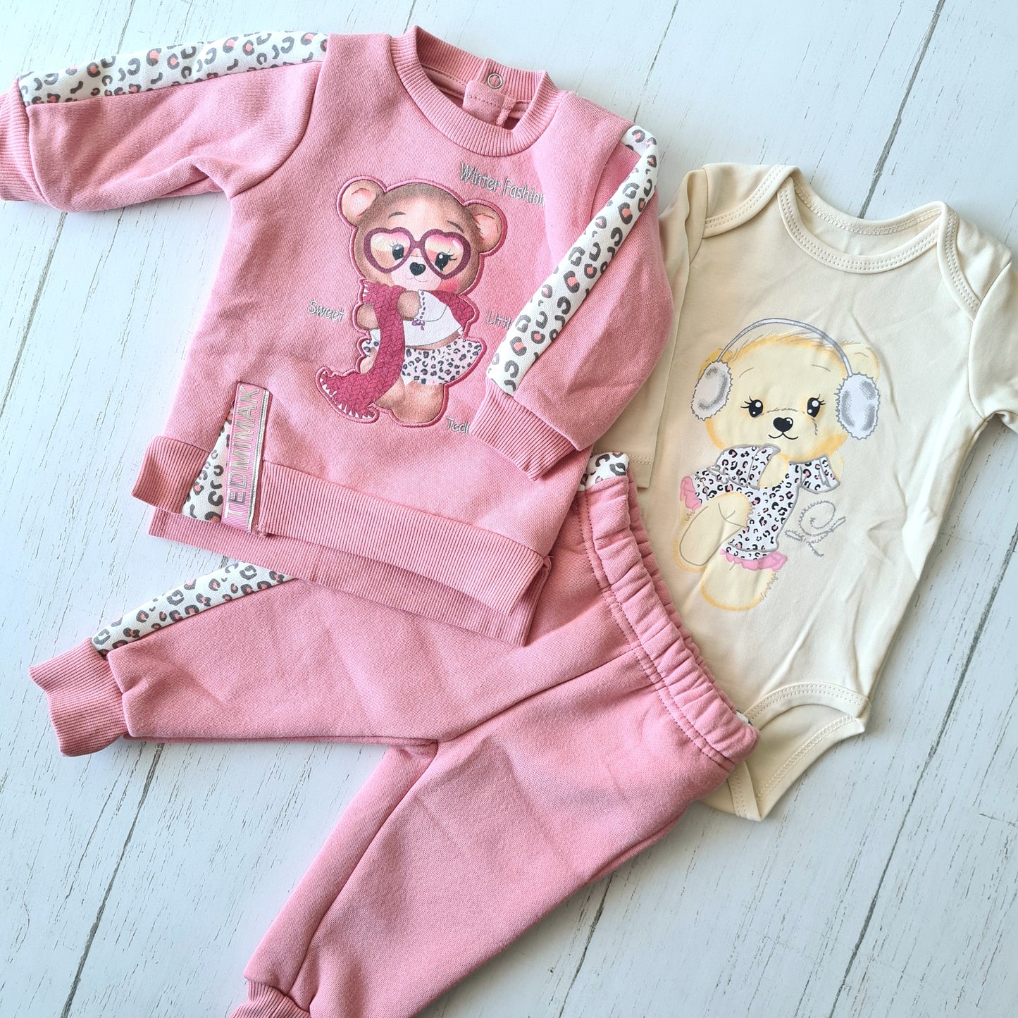 🐼 Conjunto abrigado bebé niña