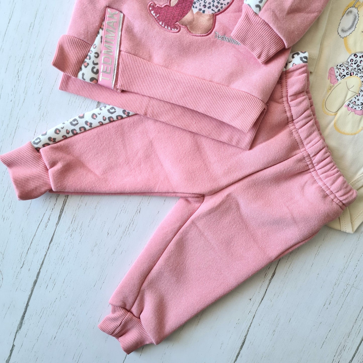 🐼 Conjunto abrigado bebé niña