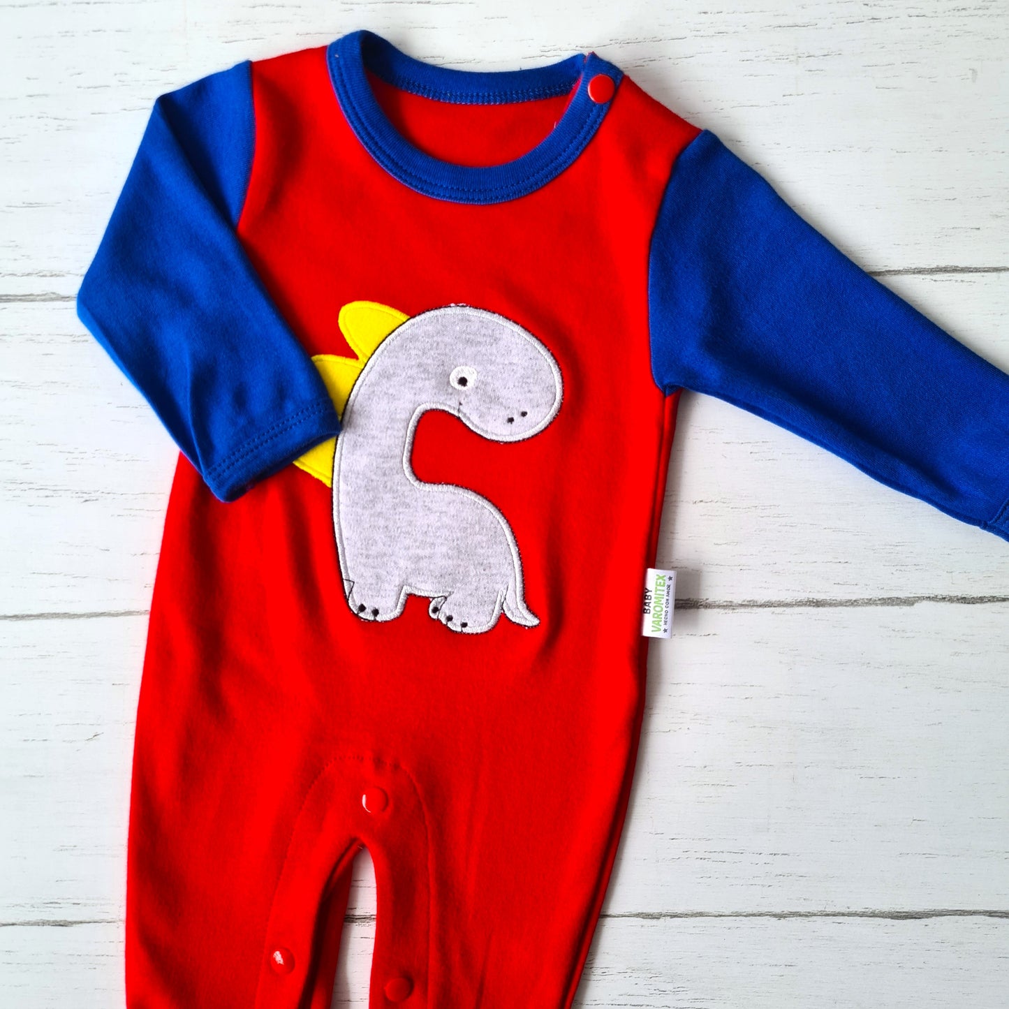 Enterito 100% algodón para bebé - Modelito dinosaurio rojo