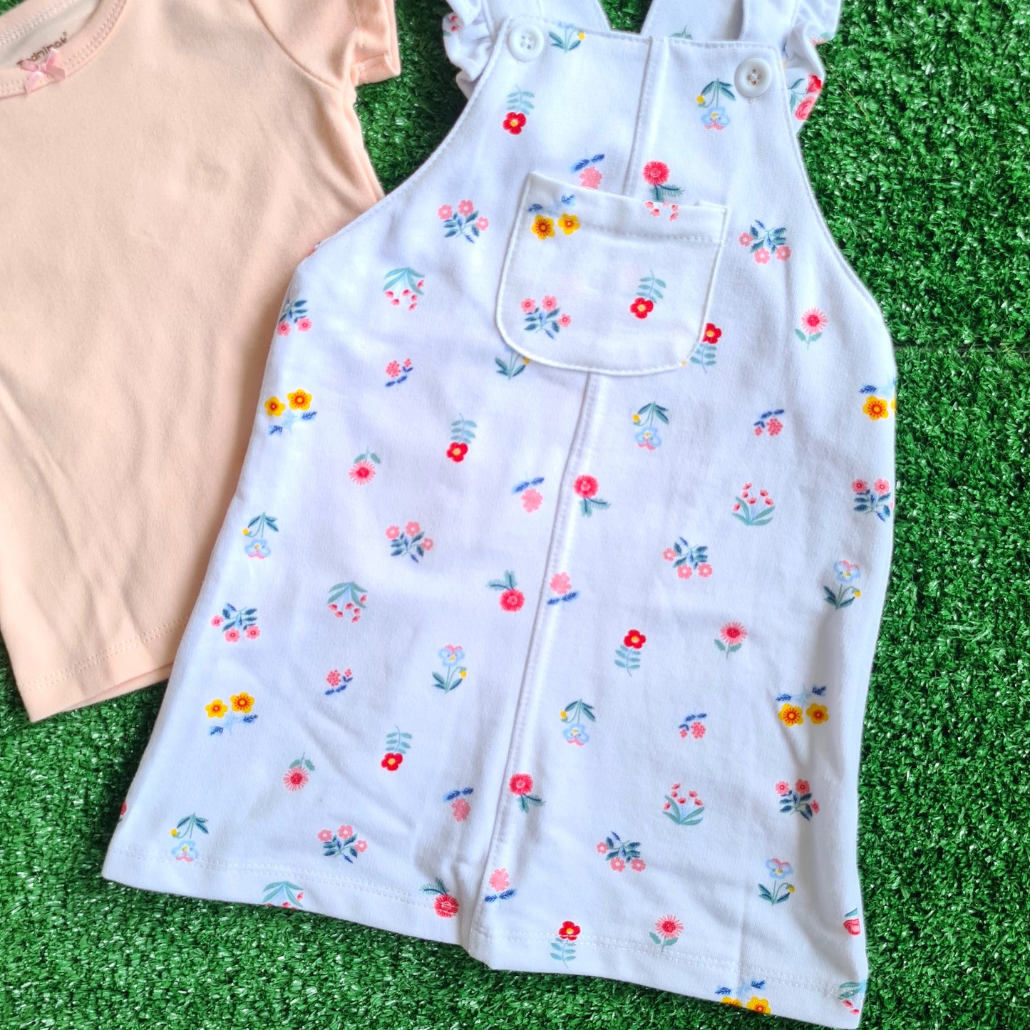 Conjunto 2 piezas 100% algodón para bebé niña - Modelito jardinera blanca floreada