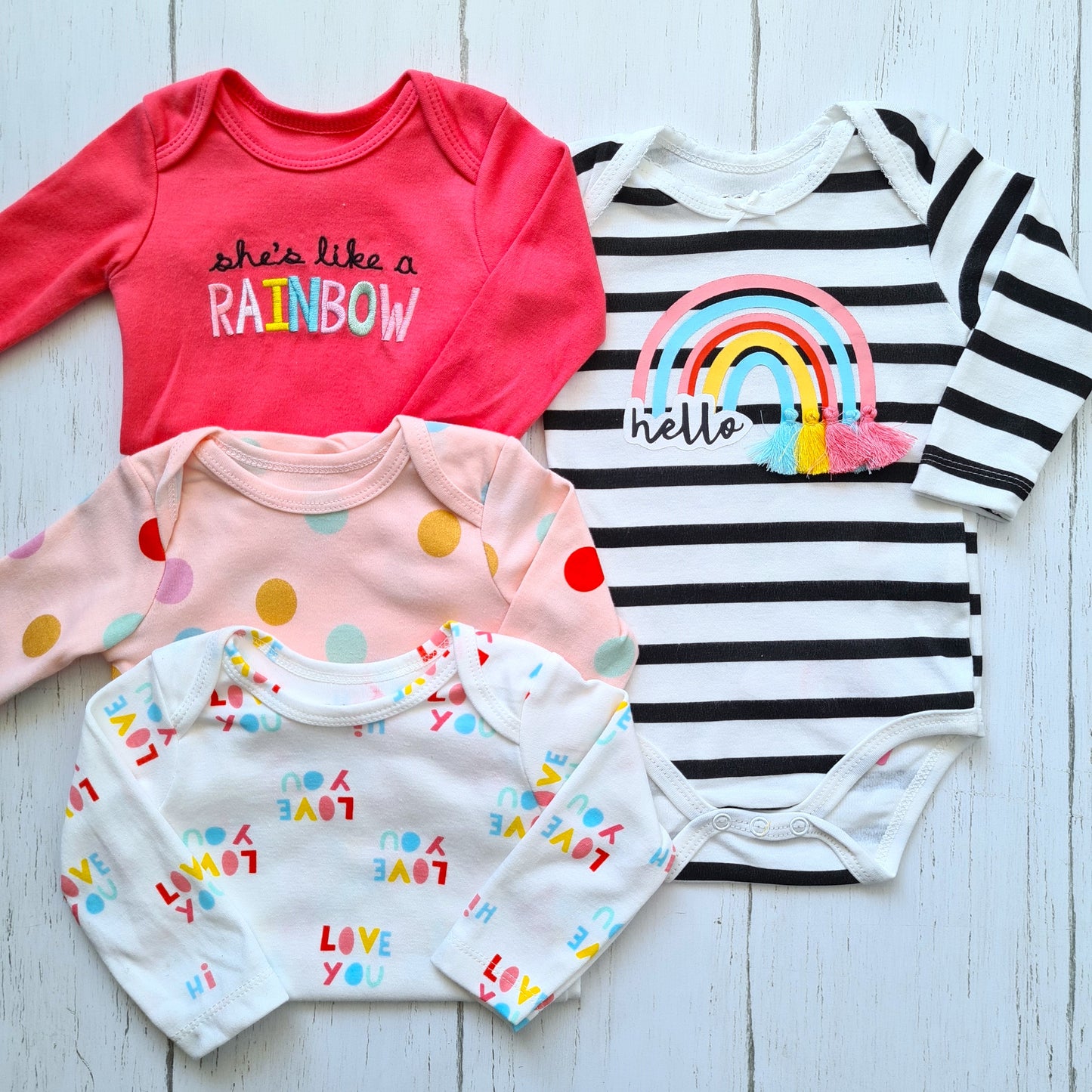 Set de 4 bodies manga larga 100% algodón para bebé niña - Modelitos arcoíris