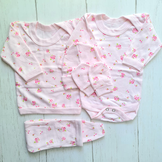 Set ajuar de 5 piezas 100% algodón para bebé - diseño rosa floreado