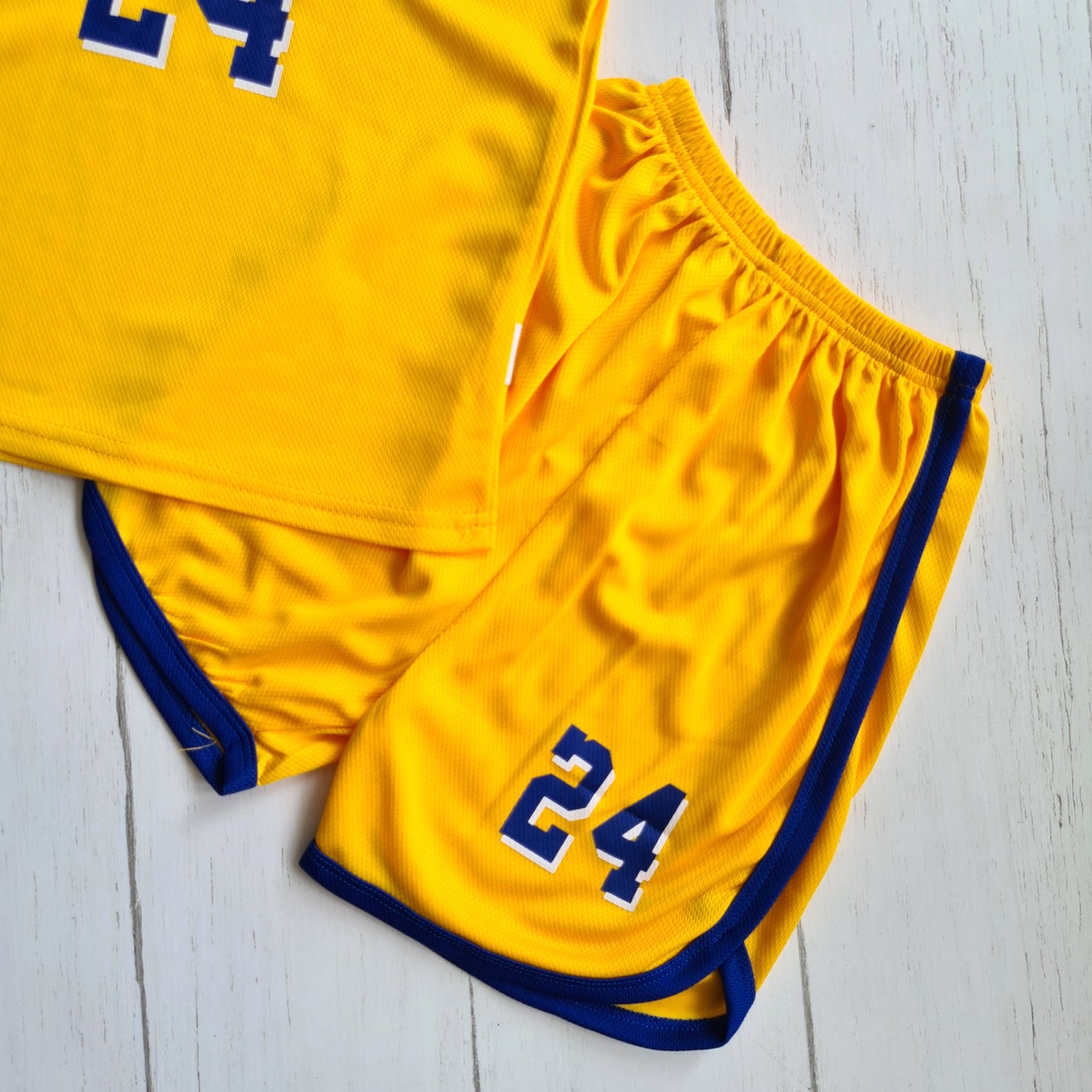 Conjunto 2 piezas 100% algodón para bebe - Diseño básquetbol