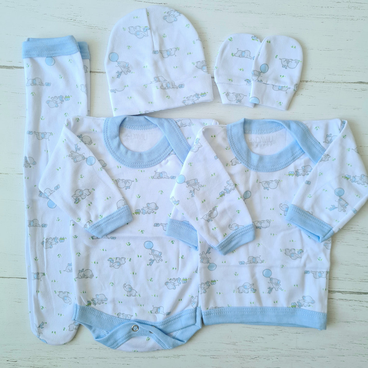 🐼 Ajuar algodón estampado 5 piezas