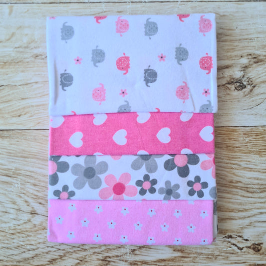 Set 4 tutos 100% algodón para bebé - diseño corazones