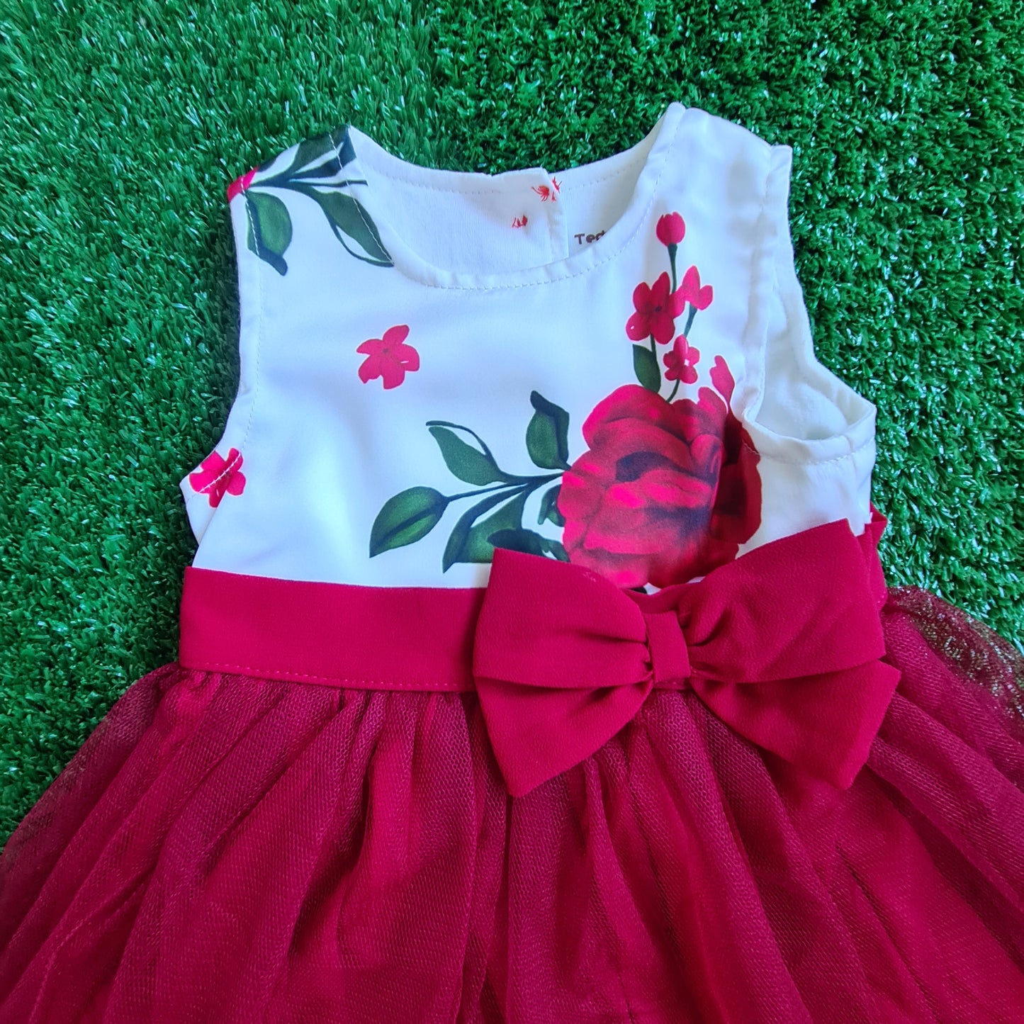 Vestido para niña - Modelito fucsia floreado